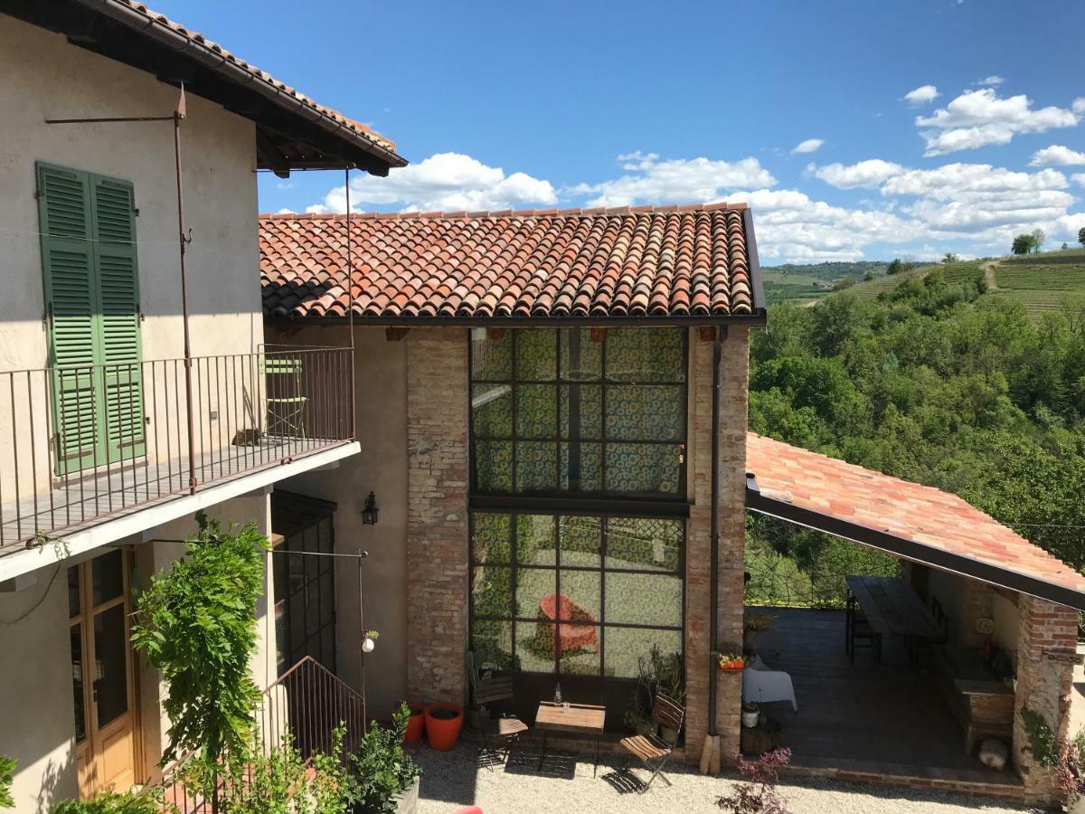 B&B Acaso Serralunga d'Alba Bagian luar foto